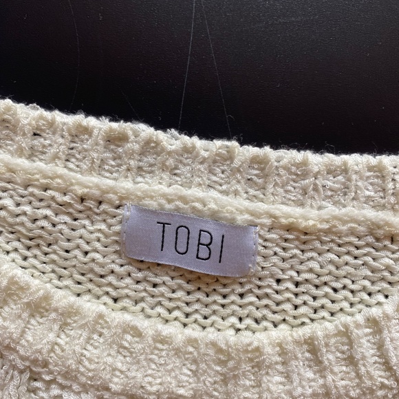 Bell Sleeve Tobi White Sweater Medium - Picture 3 of 3